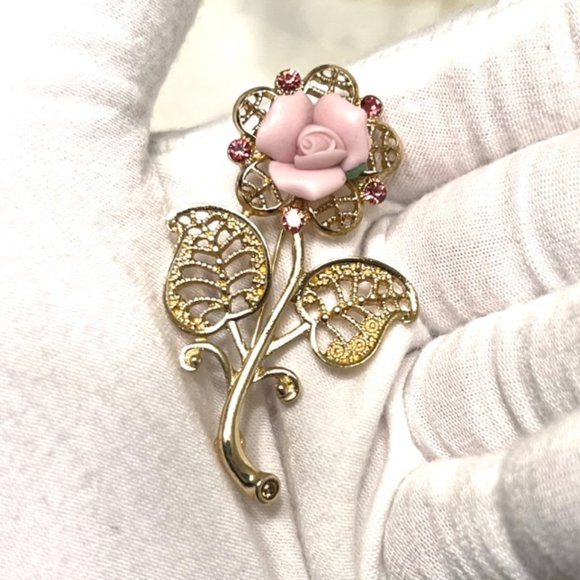 1928 Brand Gold Bridal Wedding Brooch, Vintage Floral Brooches, Bridal Jewelry - Picture 4 of 10